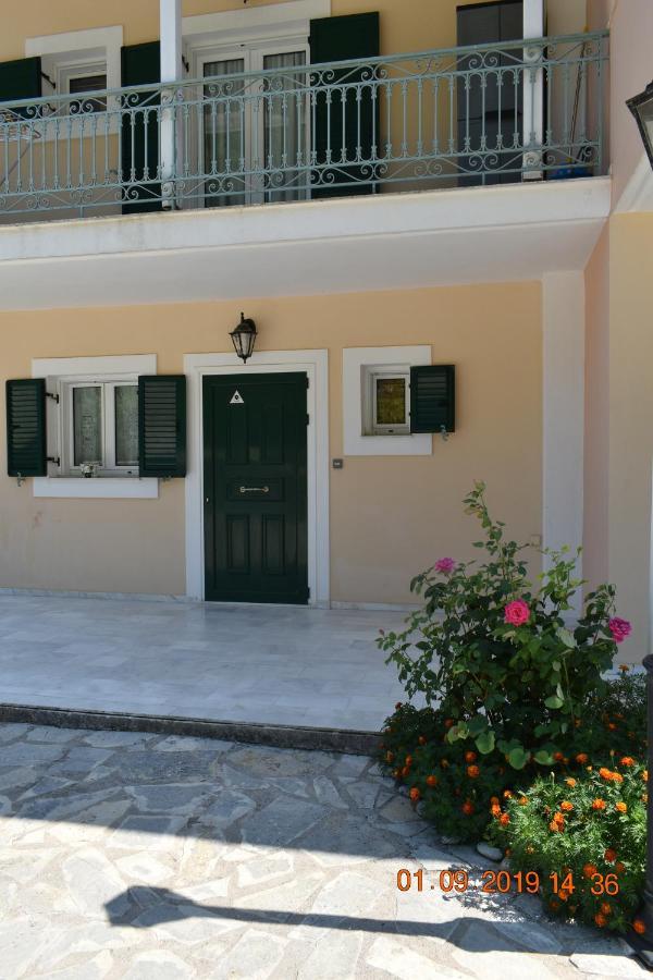 Estate Dafnopanagia Villa Magda Asprogerakata Экстерьер фото